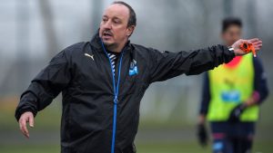 Benítez continuará en Newcastle a pesar de jugar en Segunda