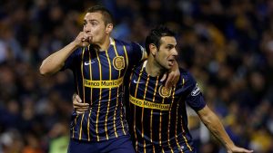 Rosario Central vence 3-0 al Gremio y avanza a cuartos de la copa libertadores con doblete de marco ruben. Espera por Atlético Nacional en cuartos.