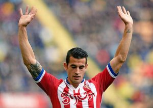 Leicester fichó al defensor español Luis Hernández (27 años). Llega gratis procedente de Sporting Gijón