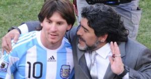 “Si no ganan la Copa, que no vuelvan” MARADONA