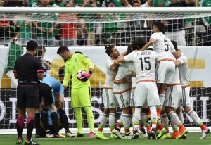 México se reafirma como favorito venciendo a Uruguay