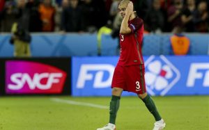 Lineker critica fuertemente a Pepe