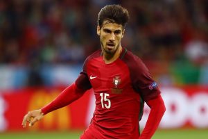 André Gomes nuevo jugador del @FCBarcelona. Llega proveniente del Valencia