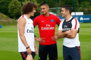 David Luiz y Ben Arfa sonriendo en PSG