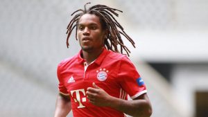 Renato sanches con la camiseta del fc bayern munich
