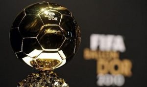 Balón de Oro plano cerrado