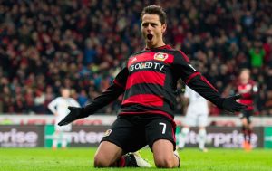 Chicharito con el Leverkusen