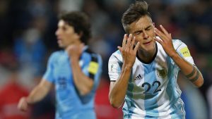Dybala con Argentina ante Uruguay