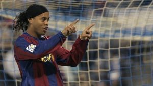 Ronaldinho vistiendo la camiseta del Barcelona