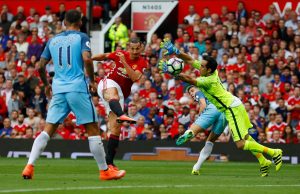 Zlatan en el derbi de Manchester United