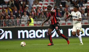 Balotelli jugando contra el Mónaco
