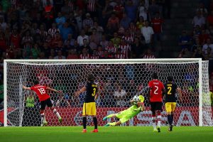 Jan oblak ataja penal a guardado en el psv atletico por la champions league 2016-17