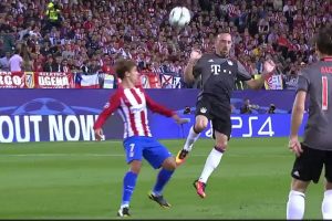 El sombrero de Griezmann a Ribery en la champions ?