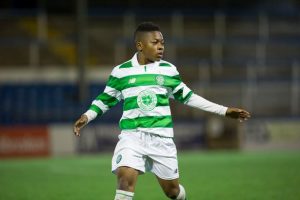 Karamoko Dembele con el Celtic