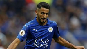 Riyad Mahrez con el Leicester City