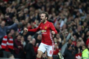 VICTORIA ! El @ManUtd de "MOU" venció 1-0 al @ManCity de "PEP" con gol de juan mata que lo celebra a rabiar