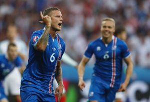 89': Islandia 1-2 Finlandia 90': Islandia 2-2 Finlandia 96': Islandia 3-2 Finlandia ¡INCREÍBLE REMONTADA! ??