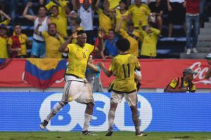 Con un gol agónico de Yerry Mina, los colombianos rescataron un punto de Barranquilla.