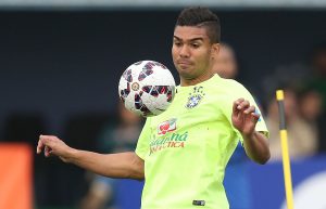 Casemiro entrenando con Brasil