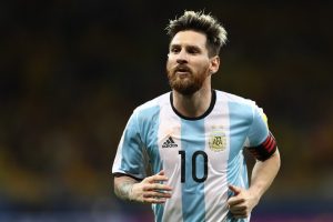 Messi con Argentina ante Brasil en eliminatorias