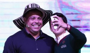 Ronaldo Nazario en Colombia