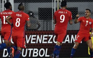 Vidal y Alexis con Chile
