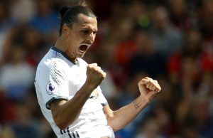 Zlatan Ibrahimovic celebrando un gol con el Manchester United