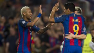 Neymar con Messi y Suárez