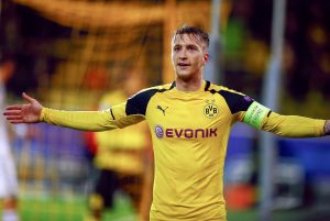 Reus celebrando su gol.