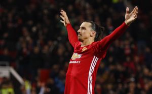 ibrahimovic celebra el gol de manchester united