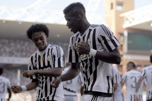 Cuadrado y Pogba bailando