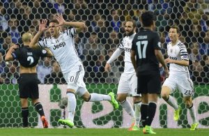 @marko_pjaca20 celebra su primer gol la juventus en champions