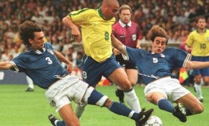 "Ronaldo fue el único jugador que causó miedo en mí" CANNAVARO