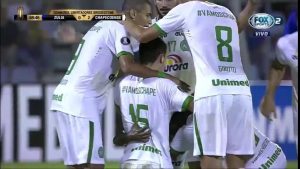 La emoción de Chapecoense al ganar en su debut en Libertadores.