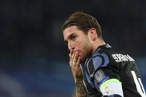Serio Ramos lanzando un beso