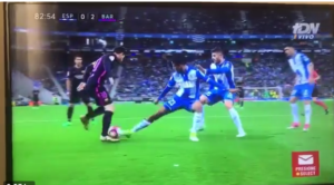 messi HUMILLANDO a diego reyes en el derbi catalan barcelona vs espanyol la liga