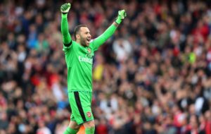 david ospina celebra brillante actuación con el arsenal en premier league 2016-17