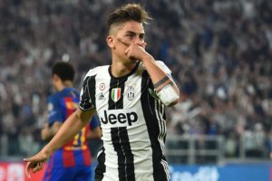 celebración de paulo dybala al marcar un gol