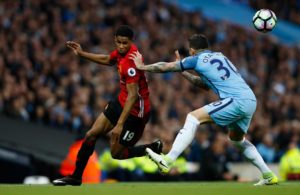 sombrerito de rashford a otamendi