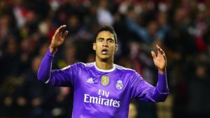 raphael varane se lamenta con el real madrid tras la derrota 2017