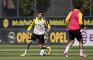 Bartra con el Dortmund