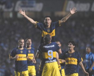 riquelme celebra con boca juniors