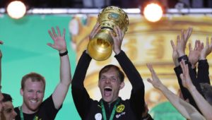 thomas tuchel celebra la DFB Pokal 2017 con el borussia dortmund