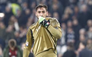 Donnarumma. El joven arquero decidió no prolongar su contrato con el milan y buscar nuevo club