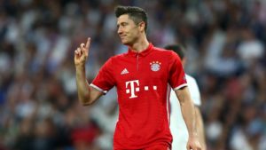 Lewandowski ante el Madrid