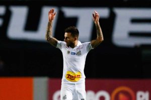 Lucas Lima con Santos