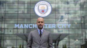 Pep Guardiola con el City