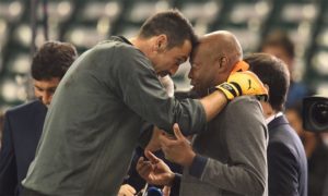 El abrazo del 'Tino' Asprilla y Buffon