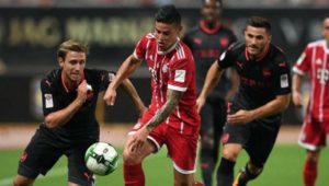 James Rodríguez contra el Arsenal