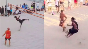 Ronaldinho dando cátedra jugando futvoley en Brasil